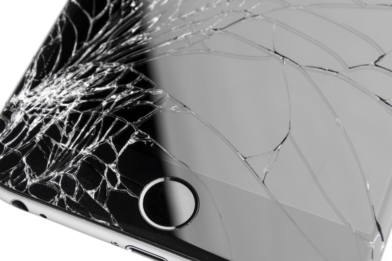 Broken iPhone Screen: Sell Or Fix?